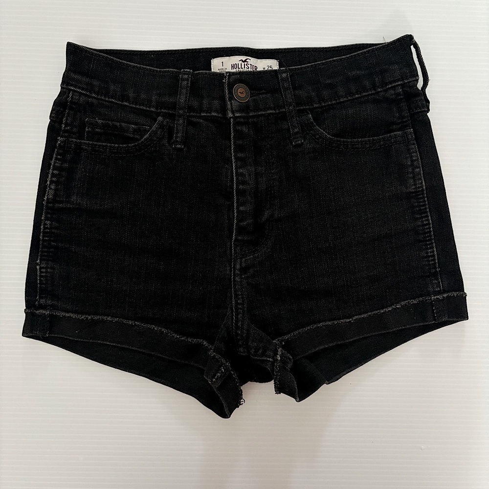 Hollister black denim shorts size 25/1